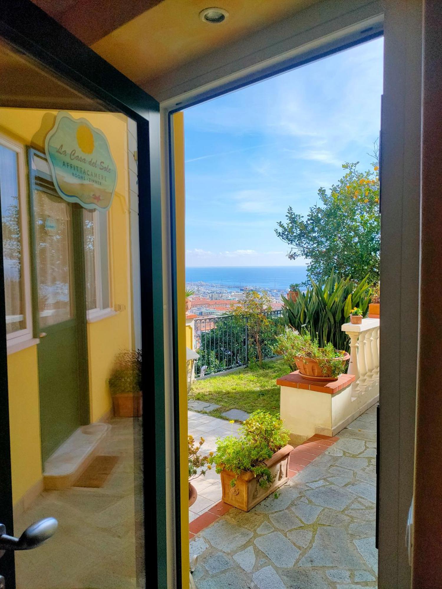 La Casa Del Sole Hotell Sanremo Exteriör bild