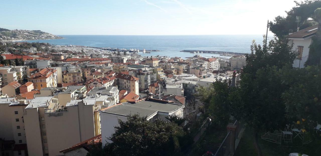 La Casa Del Sole Hotell Sanremo Exteriör bild