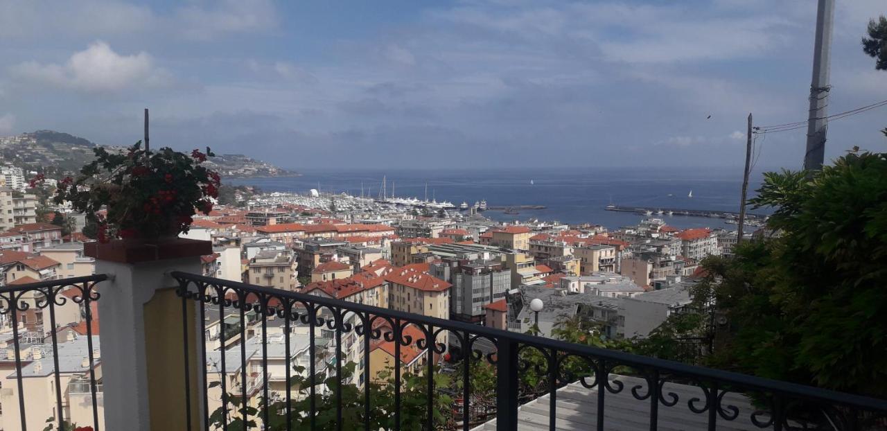 La Casa Del Sole Hotell Sanremo Exteriör bild